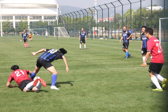 篮协：乔尔杰维奇卸任 郭士强代理男篮主教练